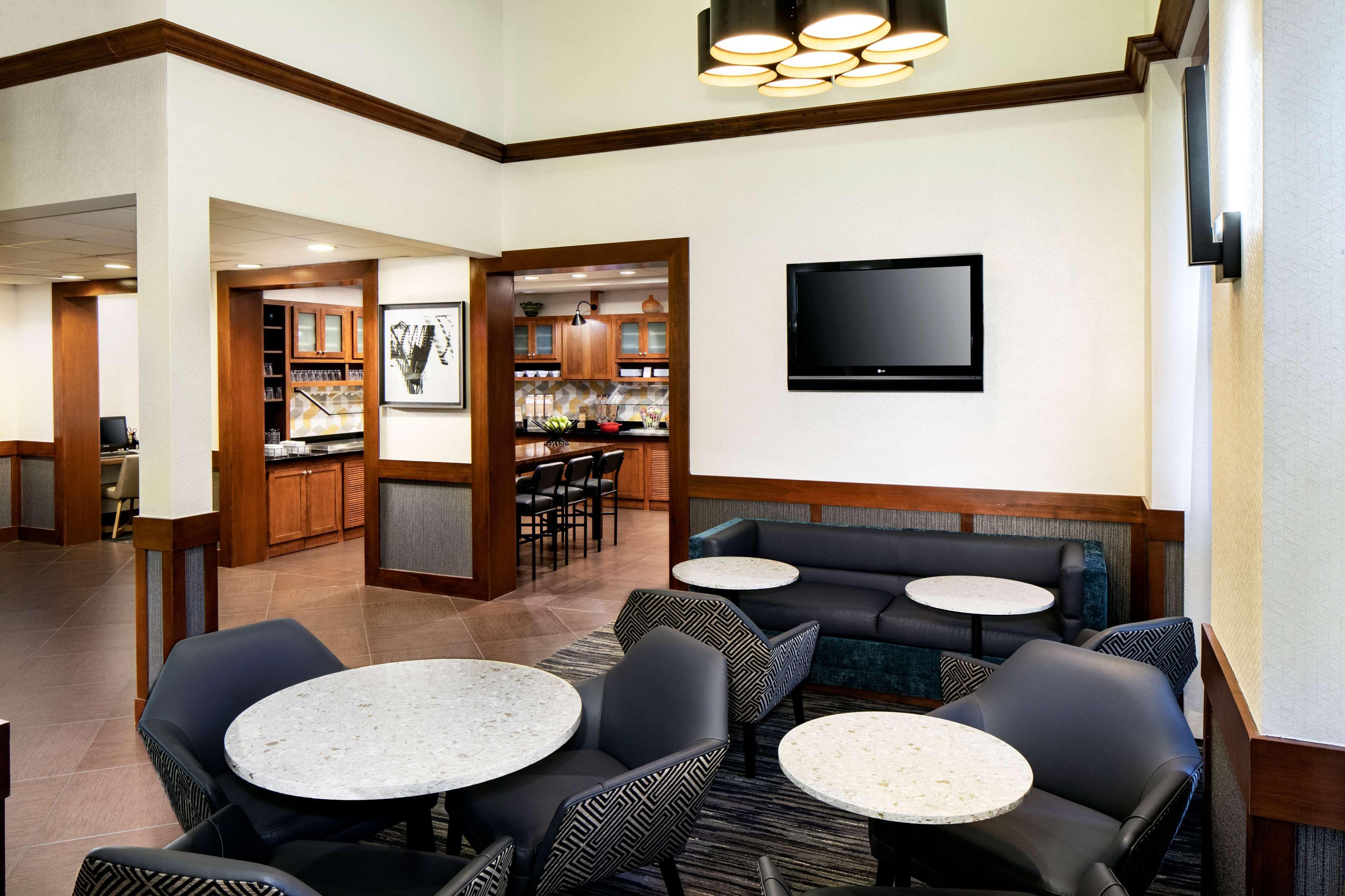 Hyatt Place Atlanta Alpharetta North Point Mall Exterior photo
